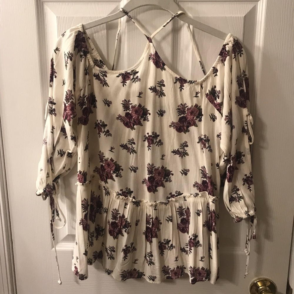 Long sleeve, off the shoulder, tank top